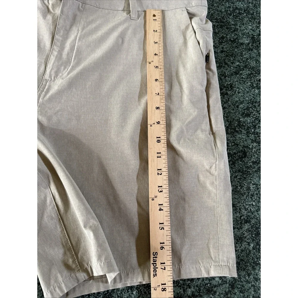 Vuori Aim Performance Men's Chino Shorts Tan Sz 38 Style V368, 8" Inseam - Picture 11 of 13